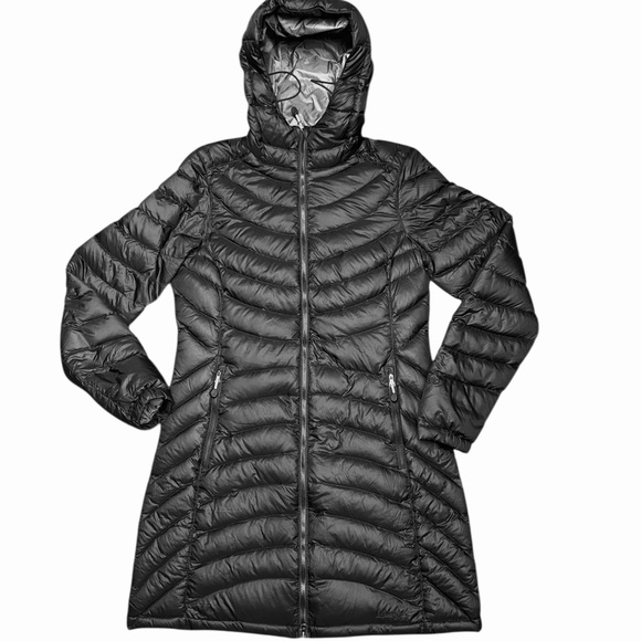 L.L. BEAN ~ Women’s Ultralight 850 Down 3/4-Length Black Hooded Puffer Coat ~ XS - Picture 2 of 15